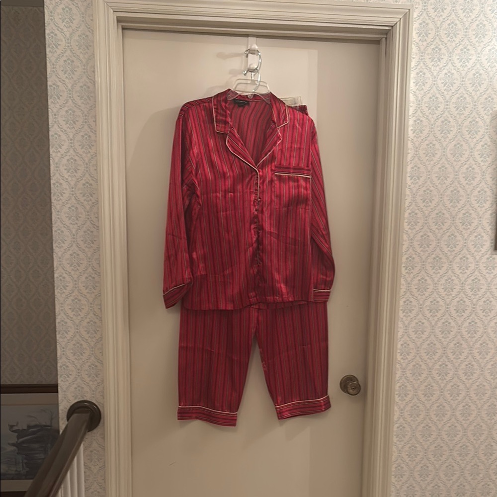 Jones New York Red Striped Pajama Set